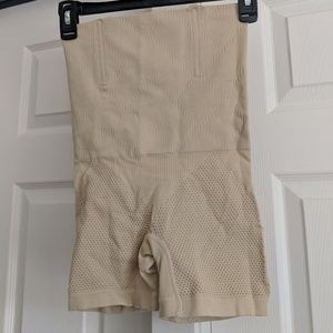 High waist tummy compression shorts
